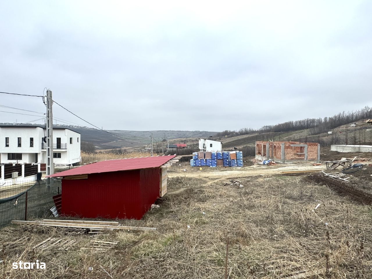 Teren 900 mp, cu autorizatie P+1,toate utilitatile la parcela, Breazu