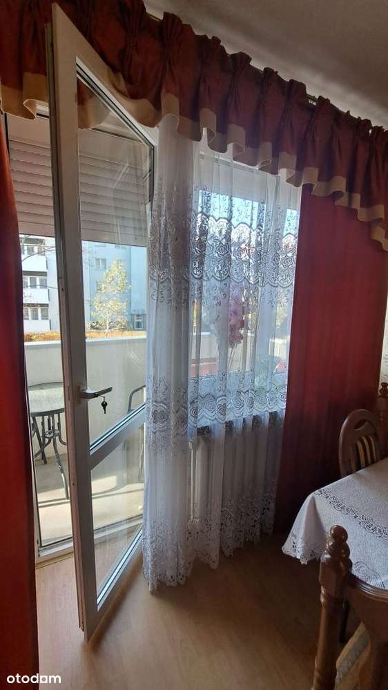 Do sprzedaży 3 pokojowe w ok. Rynku z dwoma balkon-4