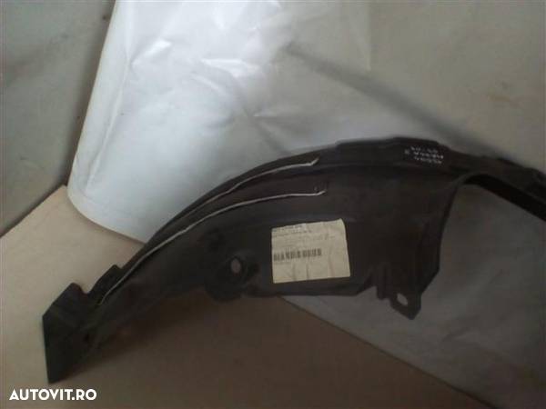 Aparatoare noroi stanga fata Mazda 3 An 2003-2009 cod BS3P-56-140C - 1