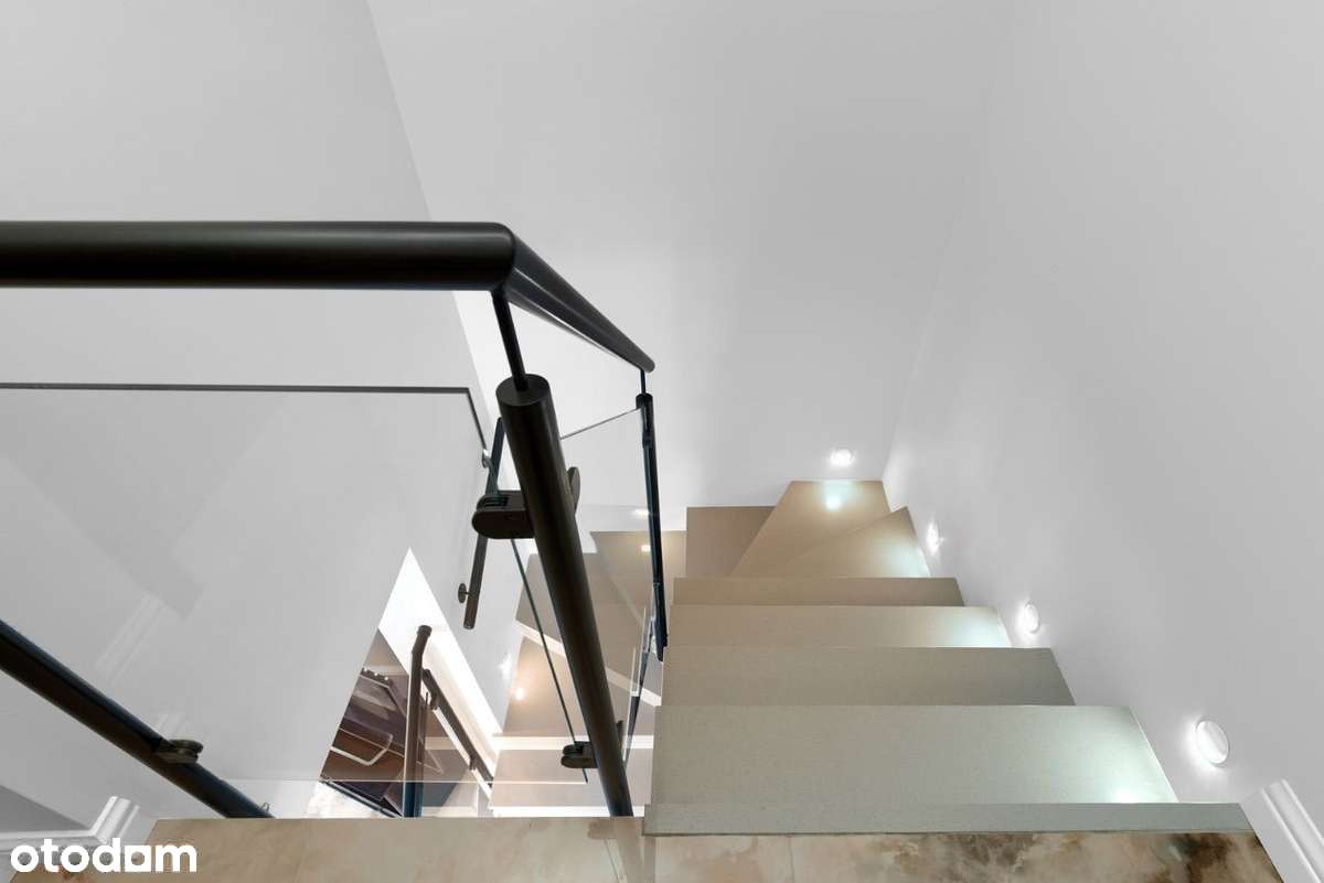 Bliźniak z ogrodem- Gołuski- gotowy do wprowadzenia-9