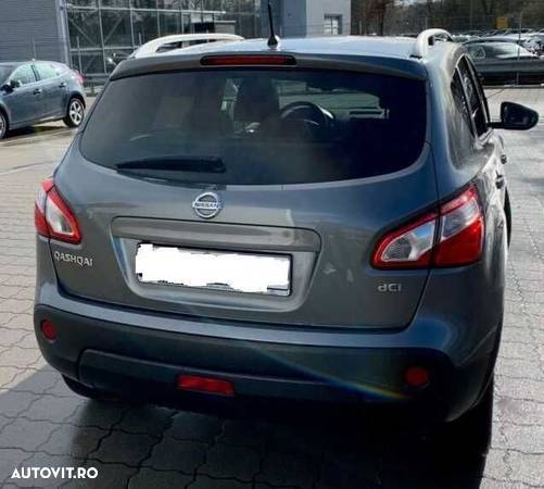 Dezmembrari/Dezmembrez Nissan Qashqai J10  2.0 4X4 dCi Manual M9R - 5