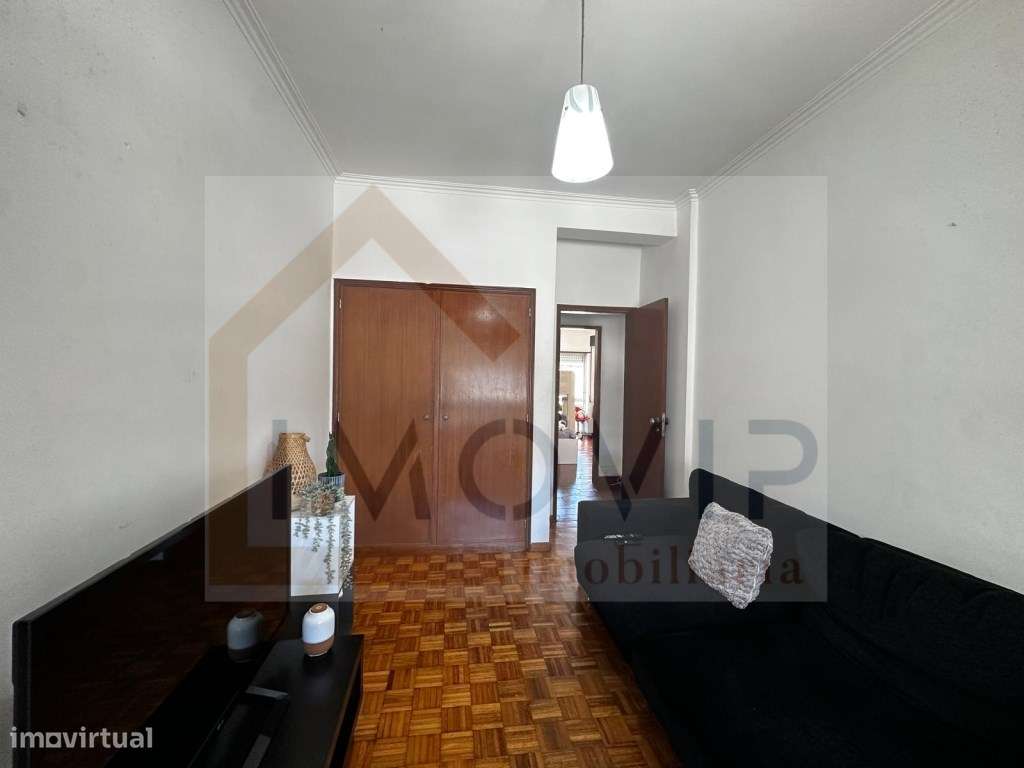 Vende-se apartamento central-17