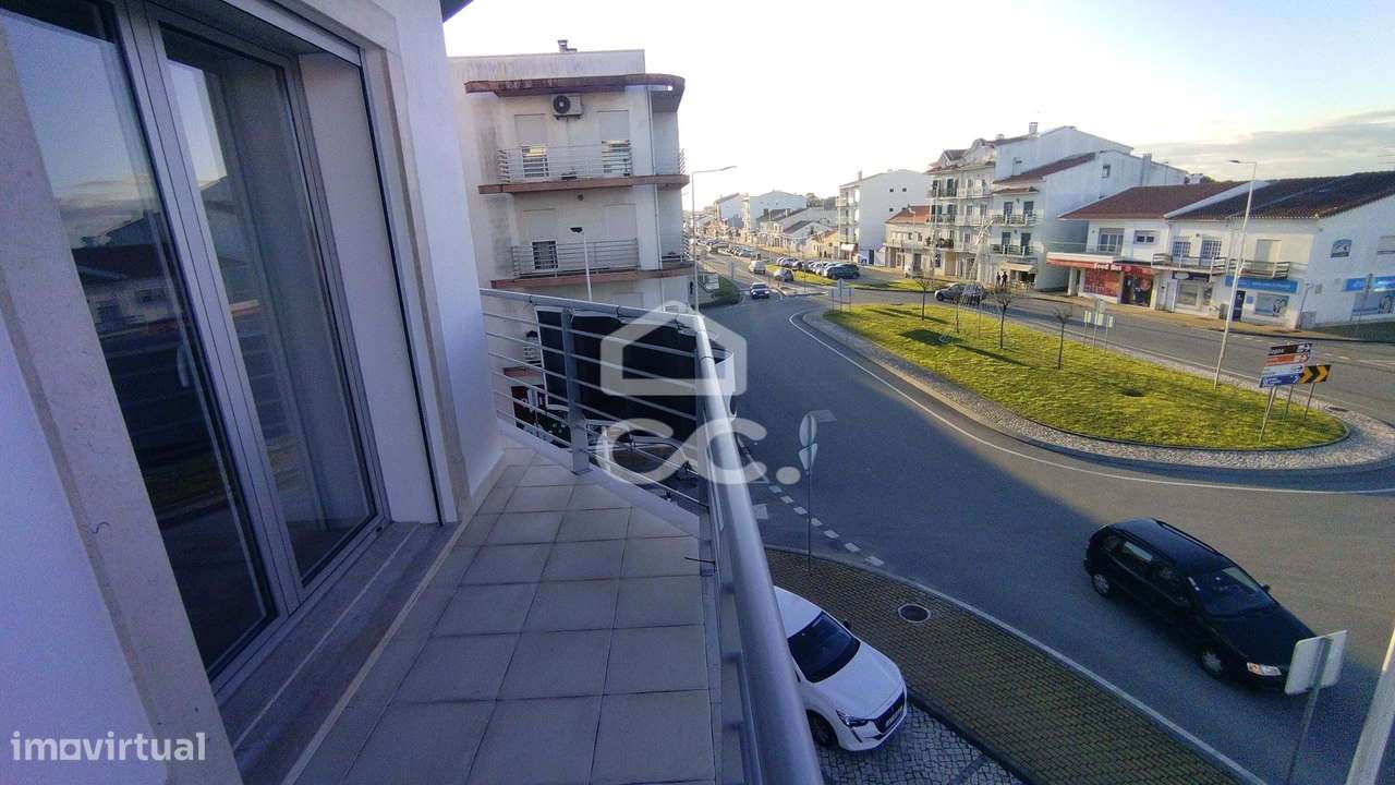 Apartamento tipo T-1+1 no centro da Vila de Pataias!-17