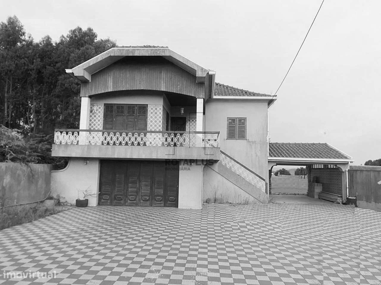 Moradia com terreno Castêlo da Maia-31