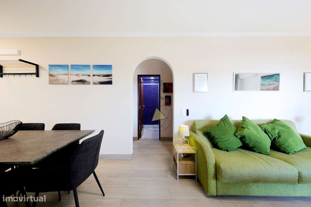 Apartamento  T1 +1 , com Licença de Alojamento Local na Primeira linha - Grande imagem: 5/33