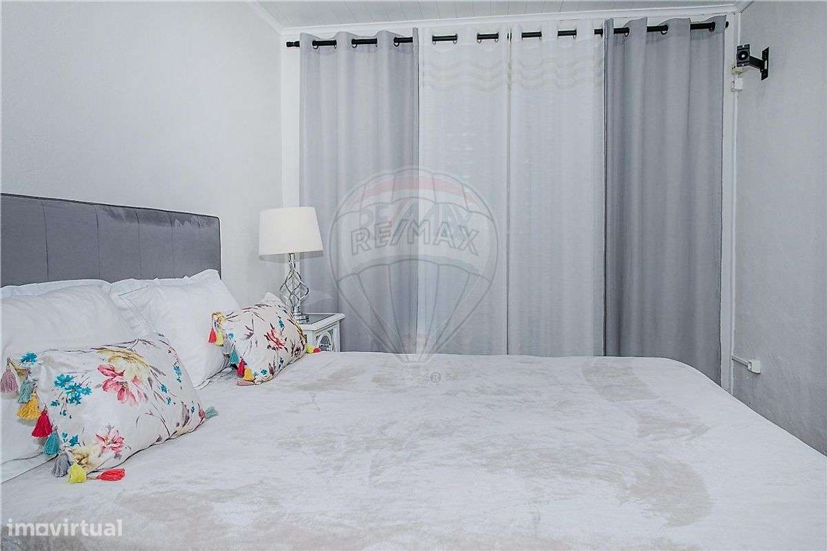 Moradia T4 para venda-13