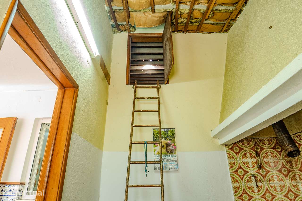 Moradia com Quintal e Garagem à Venda em Viana do Alentejo-23