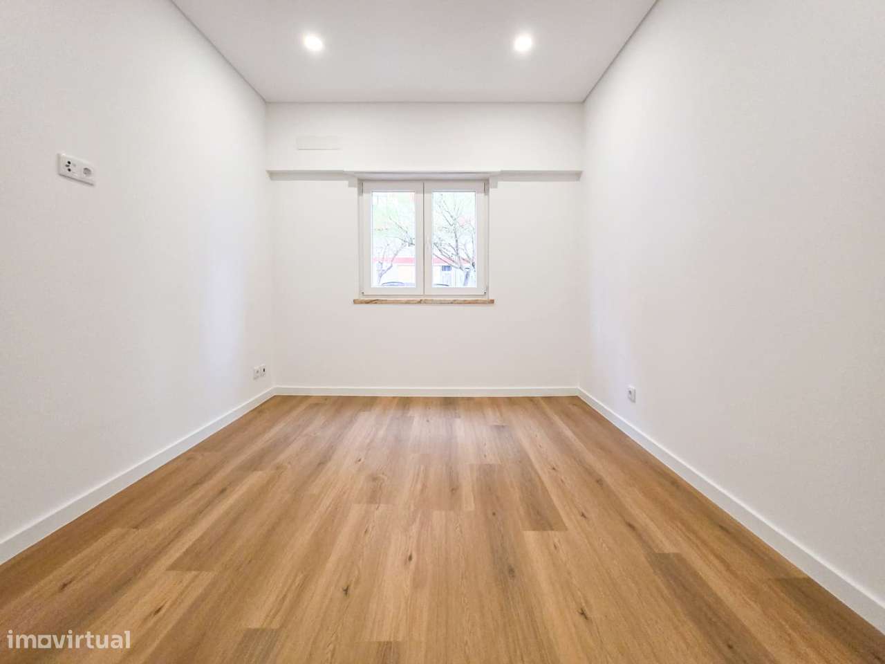 Apartamento Renovado no Bairro do Liceu em Setúbal-35