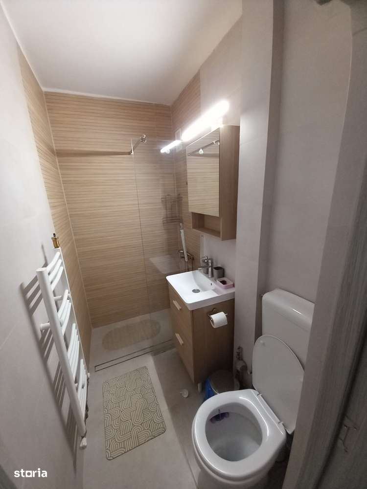 Ap. P.ta Victoriei, An 1960 FĂRĂ RISC!, ULTRACENTRAL etajul 2 - Imagine principală: 4/15