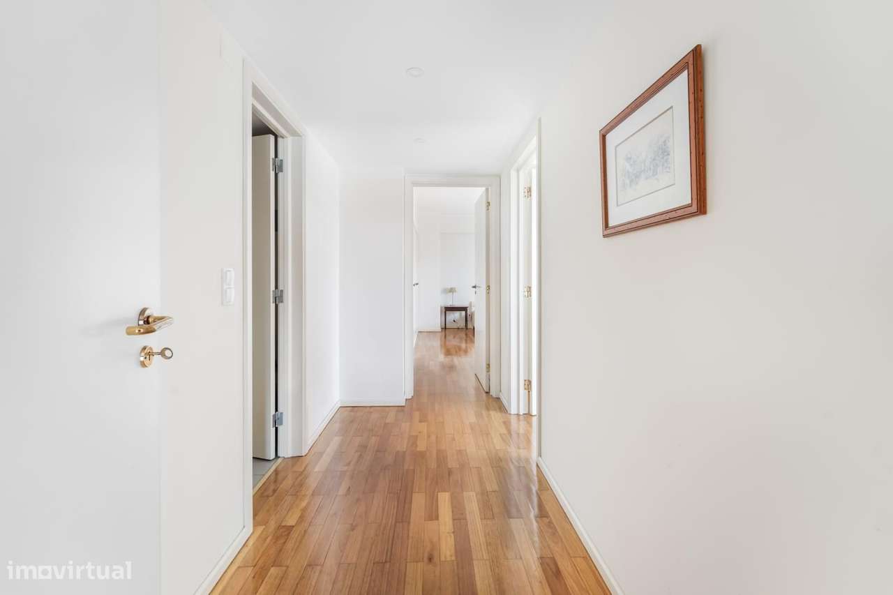 Apartamento T2 com vista, Beato, Lisboa-11