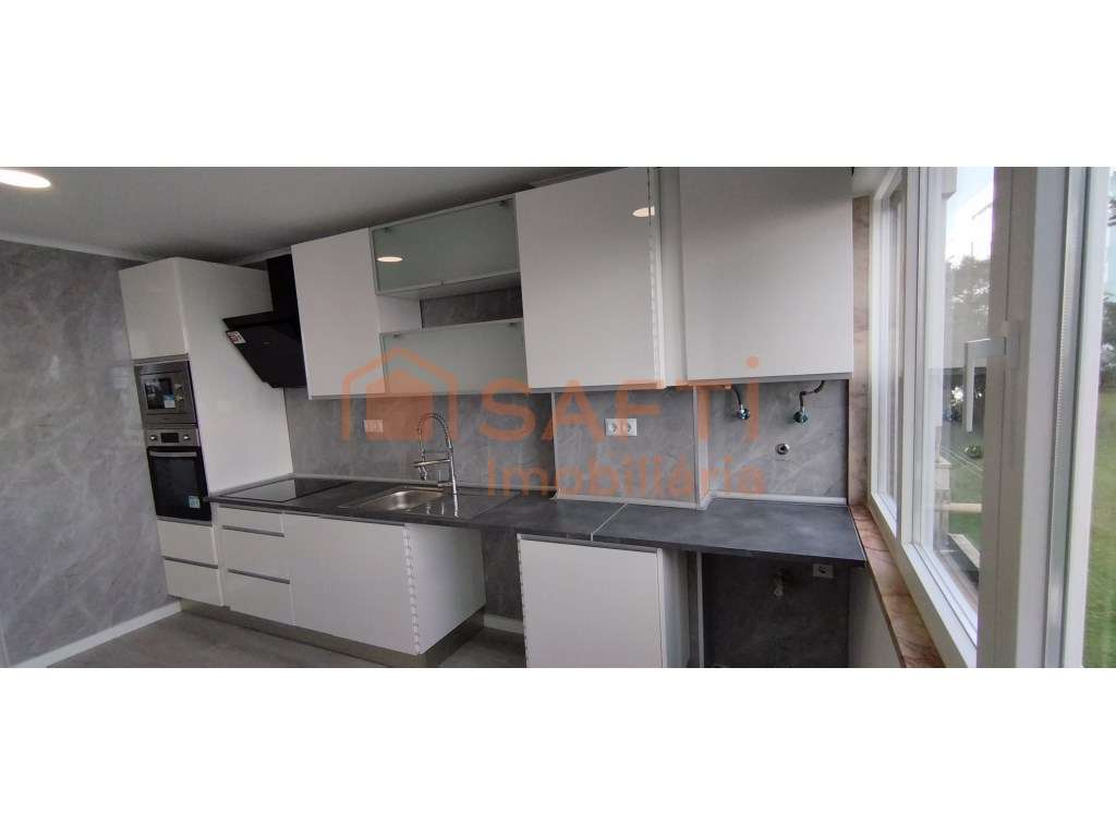 Apartamento T2 em Oeiras - Grande imagem: 2/14