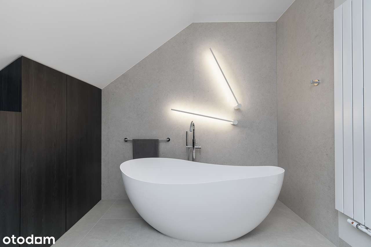 Nowoczesny dom Kryspinów w pobliżu jeziora-16