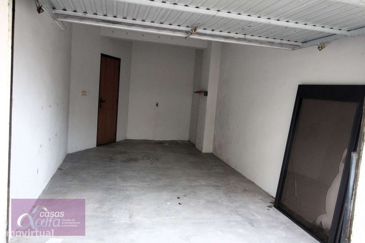 Apartamento T3 Remodelado próximo do centro de Leiria-17