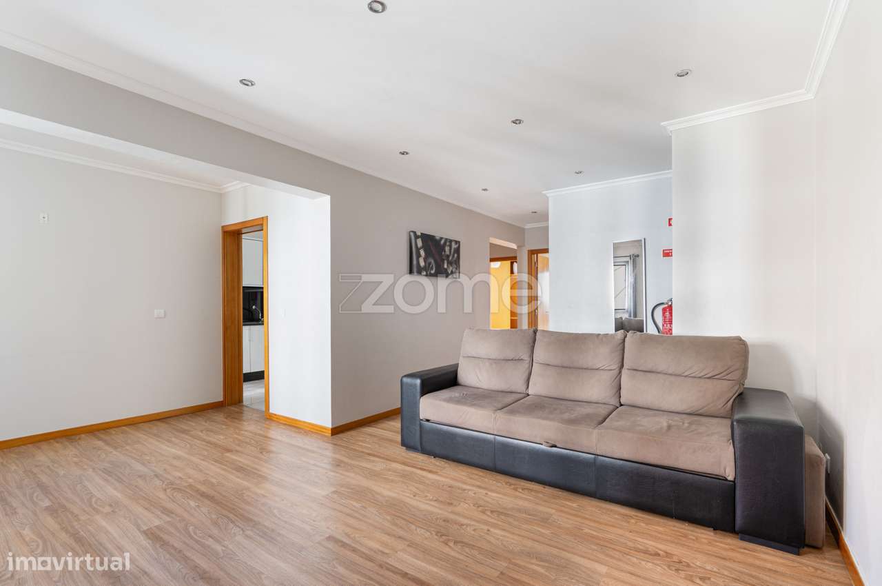 Apartamento T2 para Arrendamento, São Martinho, Funchal - Grande imagem: 4/19