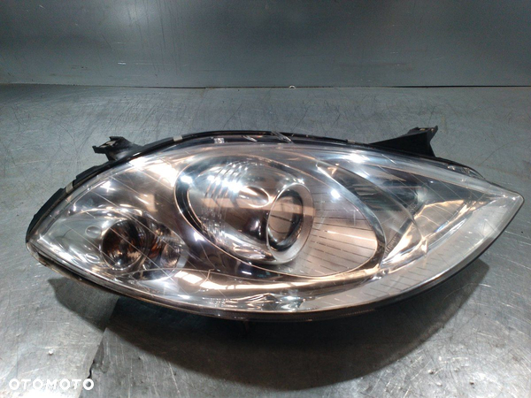 LAMPA PRAWA PRZÓD MERCEDES-BENZ KLASA A W169 20-A673 - 1