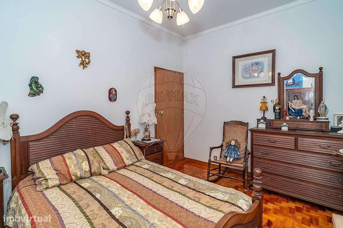 Moradia T4 para venda-26