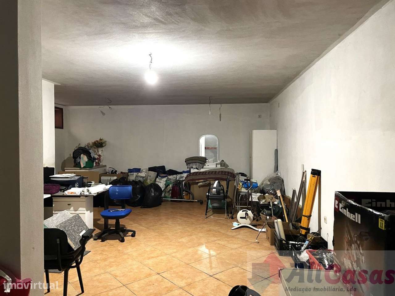 Vivenda Isolada C/ 2.719m2 de Terreno-44