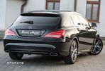 Mercedes-Benz CLA Shooting Brake 180 d AMG Line - 12