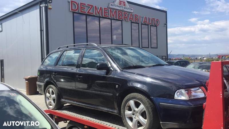 Dezmembram Skoda Octavia 1,1.6 benzina an fabr 2005 - 2