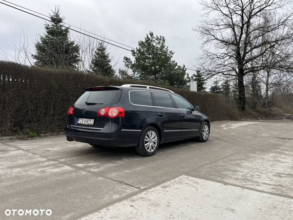 Volkswagen Passat 2.0 TDI DPF Sportline - 7