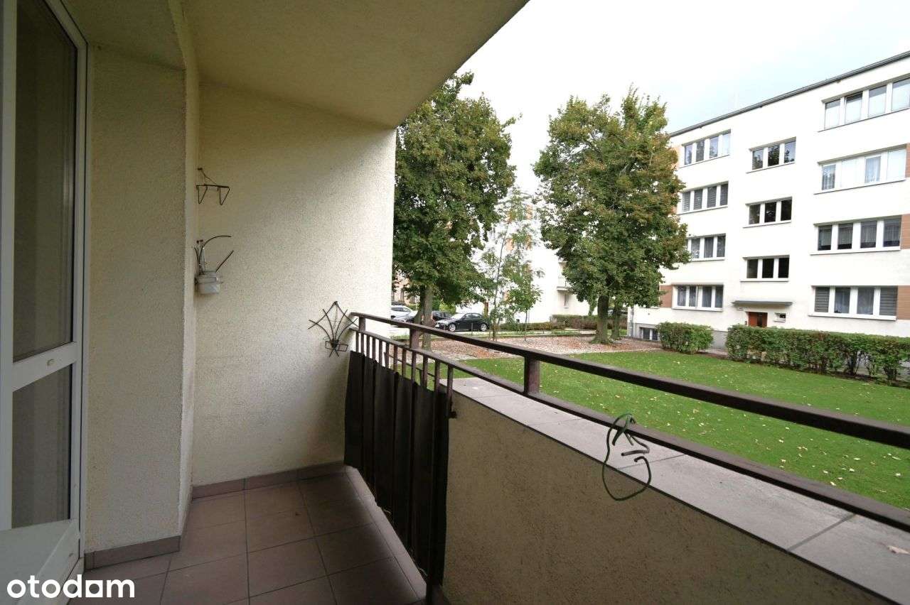 Poznań Łazarz 2 pokoje Parter Balkon Garaż Okazja! - Pełny obrazek: 2/20