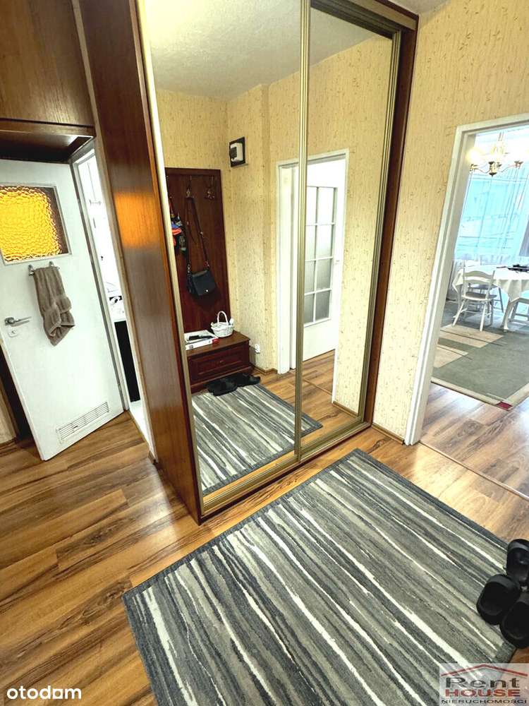 2 pokoje, balkon, niski blok-11