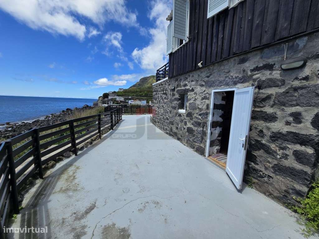 Moradia Isolada T2 -Rocha da Relva-4