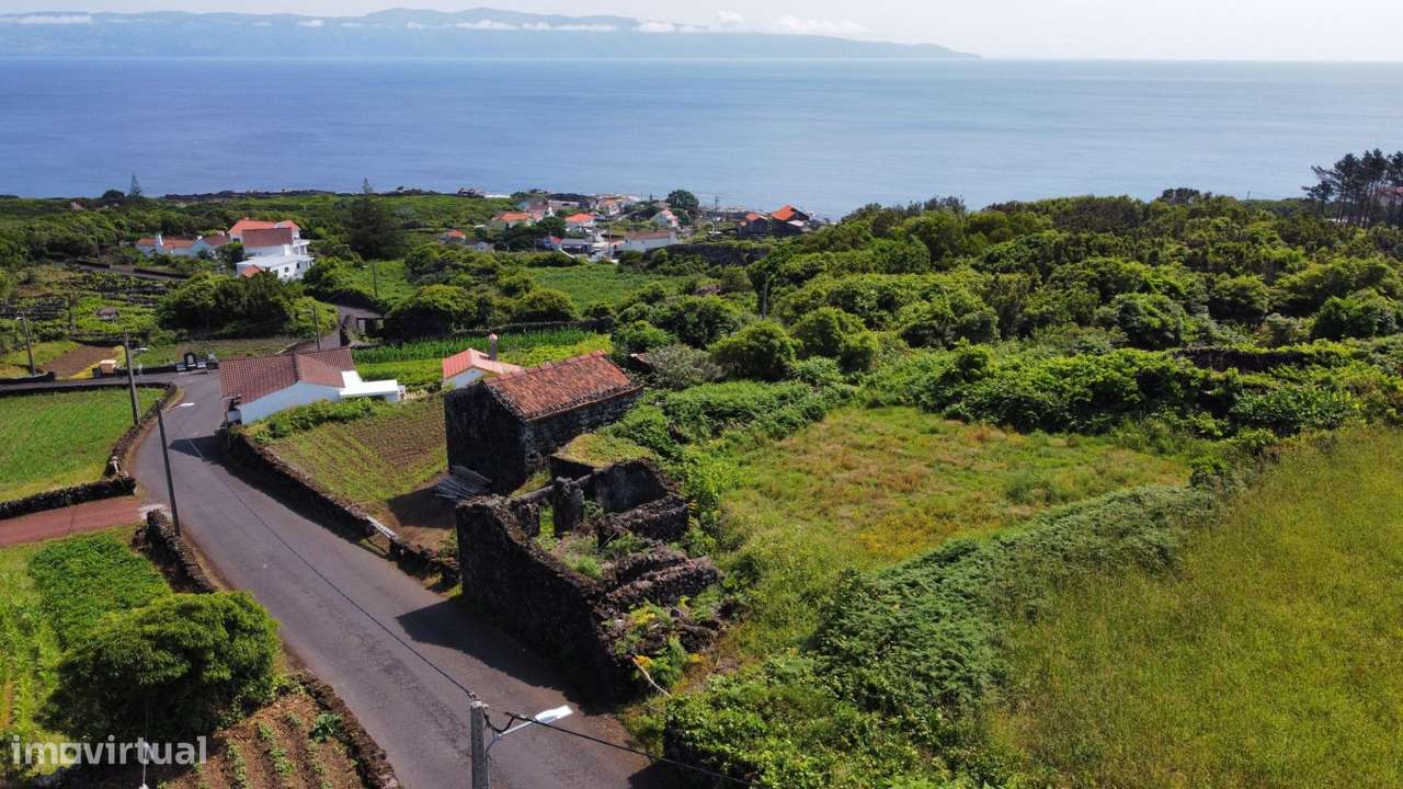 Ruína com Potencial Turístico e Vistas Deslumbrantes na Ilha do Pico-8