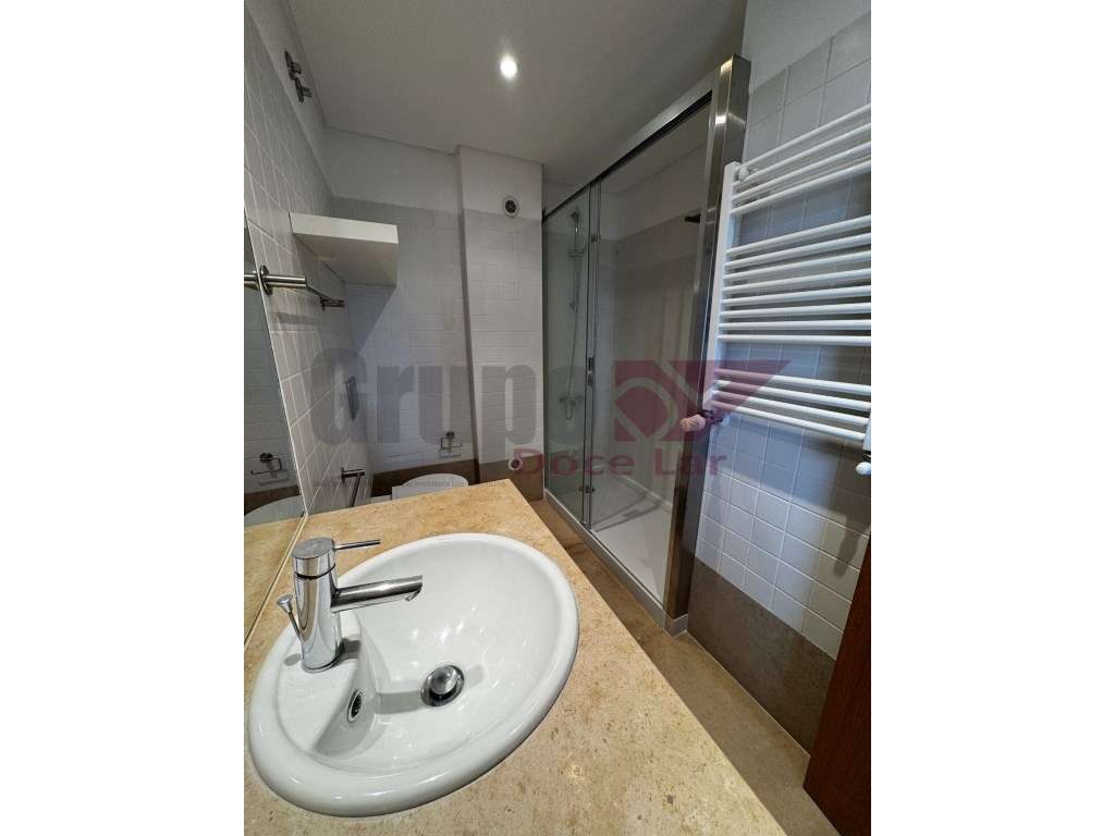 Moradia T3 com Garagem em Santana (Sesimbra)-24