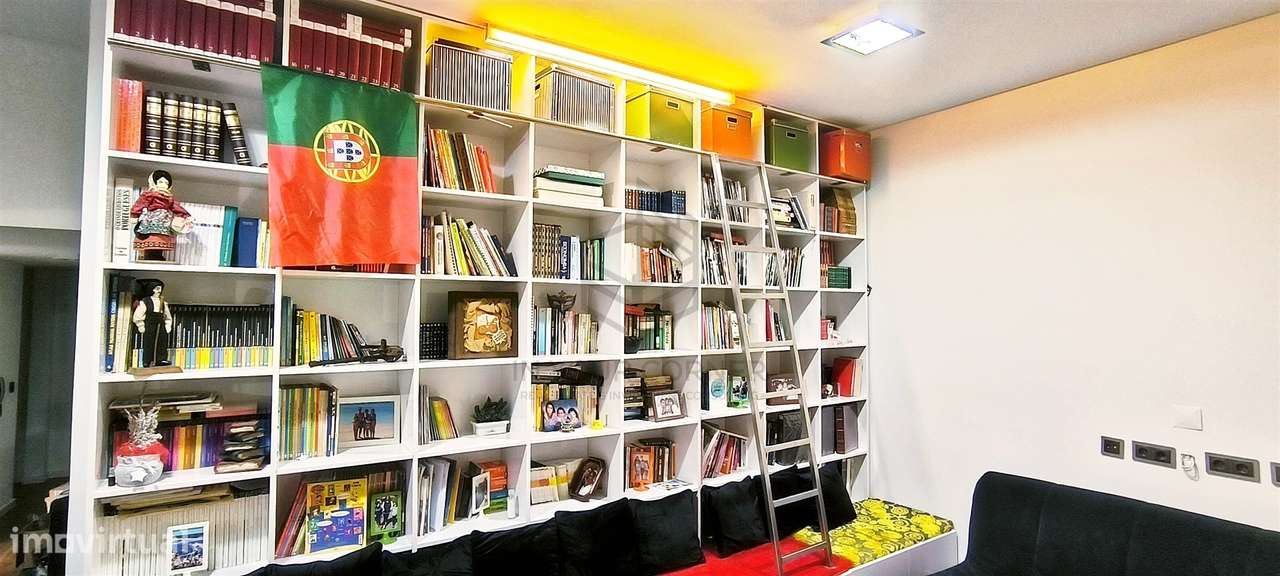 Moradia T5 Venda em Ramada e Caneças,Odivelas-45