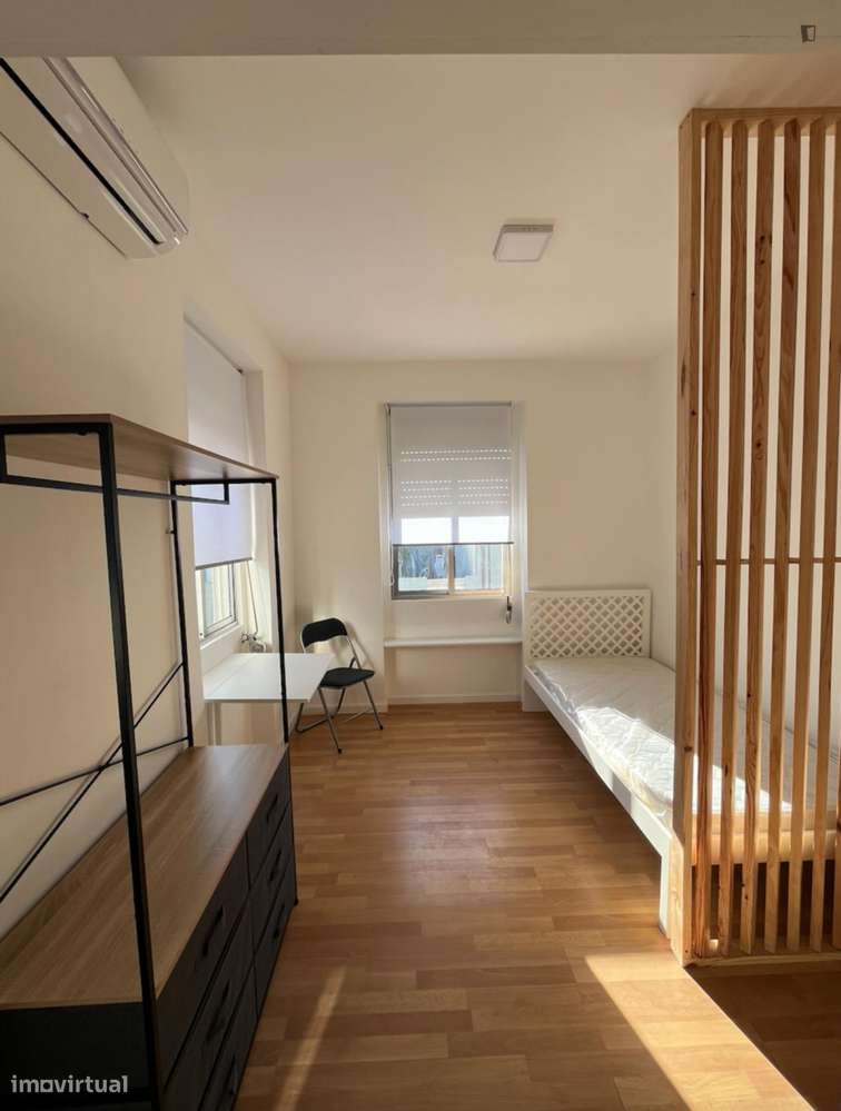 Estúdio - localizado em Leça do Balio Porto - Grande imagem: 4/5