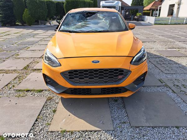 Ford Focus 2.3 EcoBoost ST - 1