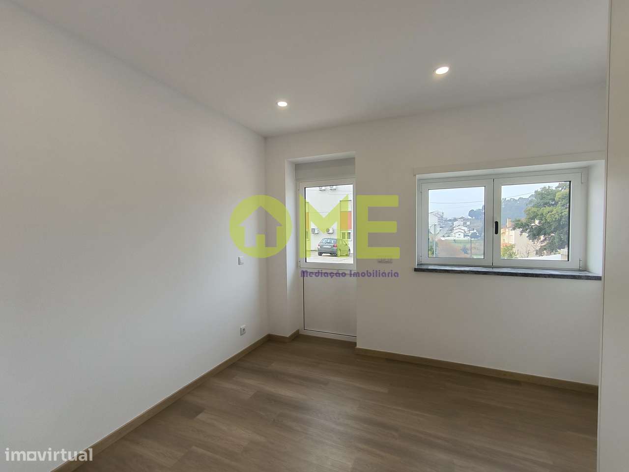 Apartamento T2 em Ourém - Totalmente Remodelado e Pronto a Habitar!-9