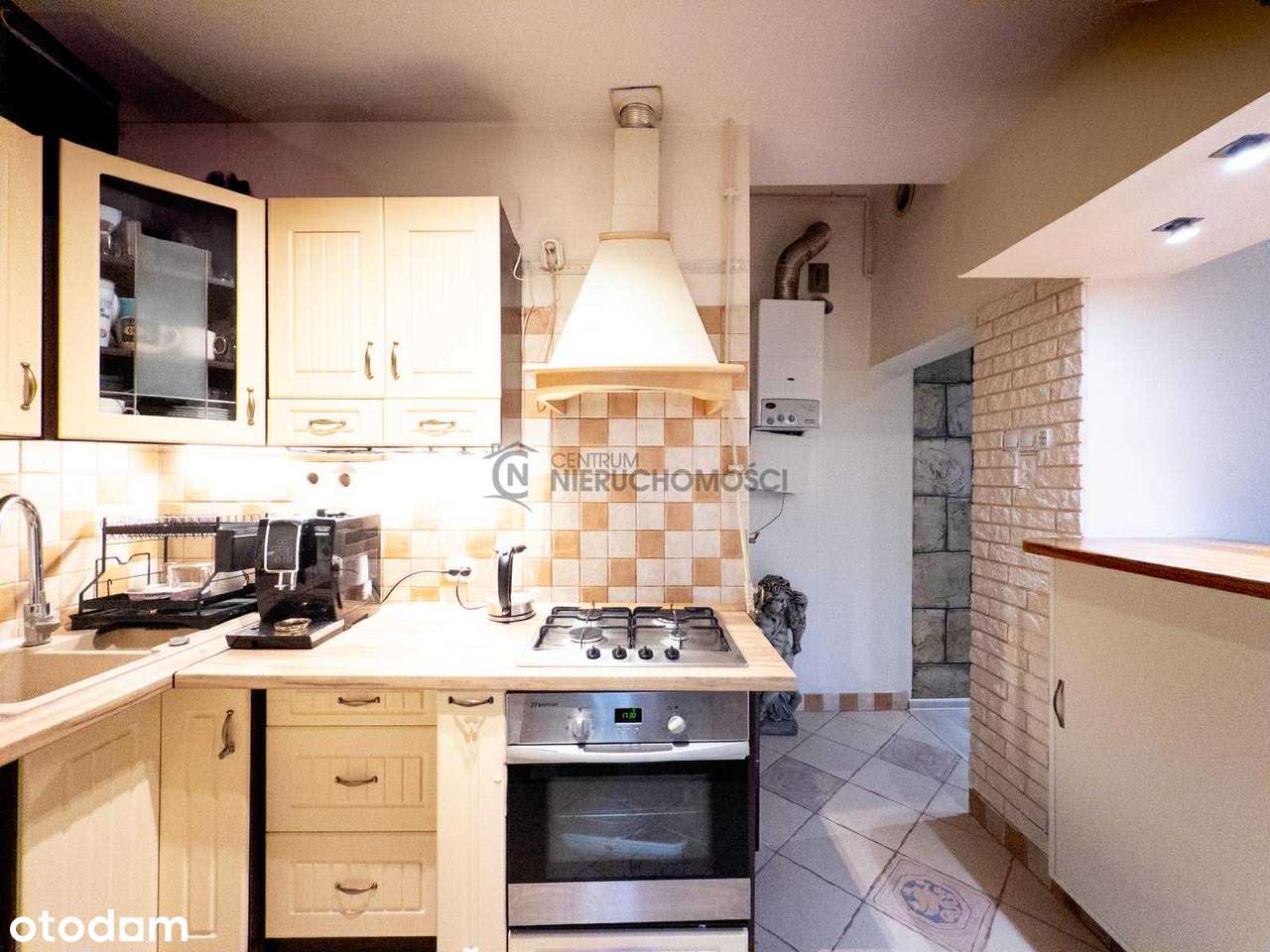 Przytulne 2 pokojowe - Centrum - I piętro - koło Ferio-2