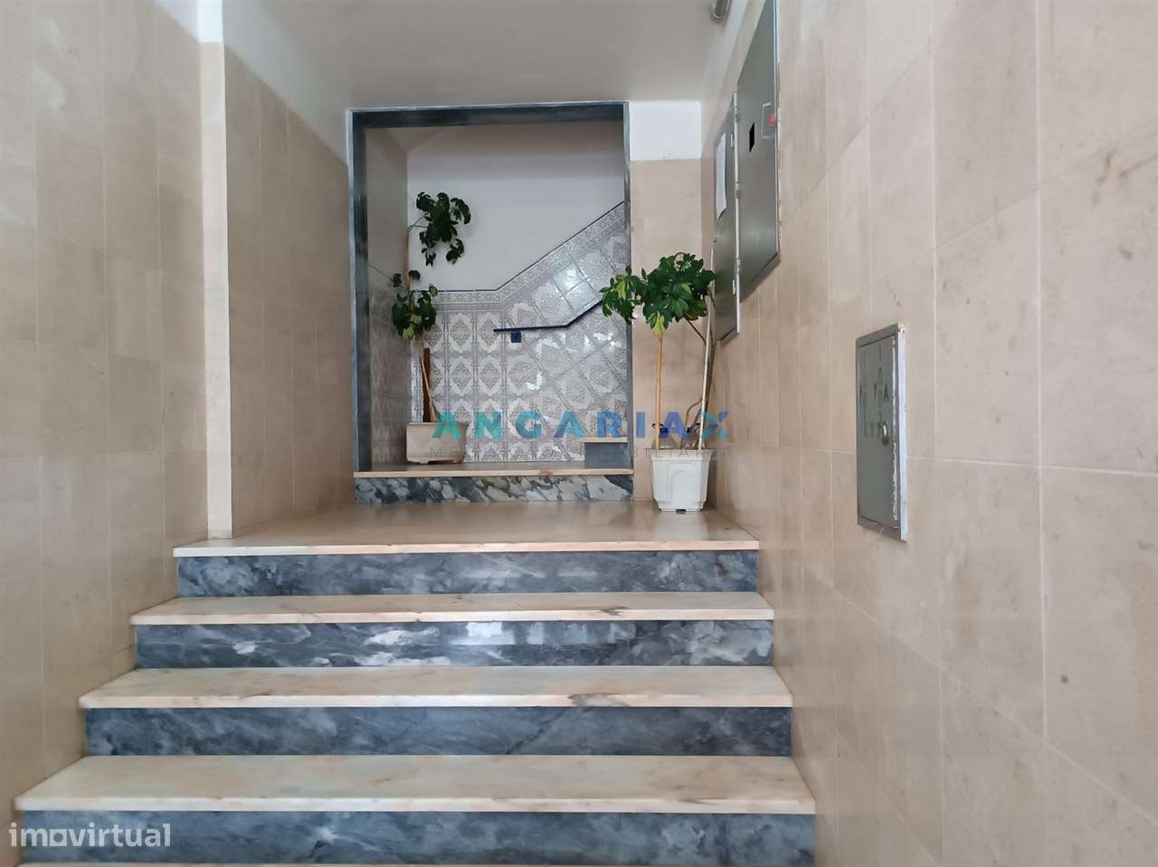 ANG675 - Apartamento T4 para Venda no centro da Figueira da Foz-19