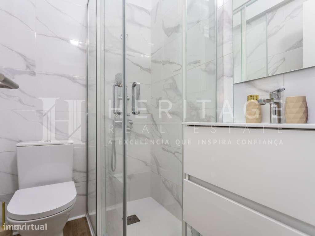 Apartamento T3 Remodelado com Suíte Baixa da Banheira-22