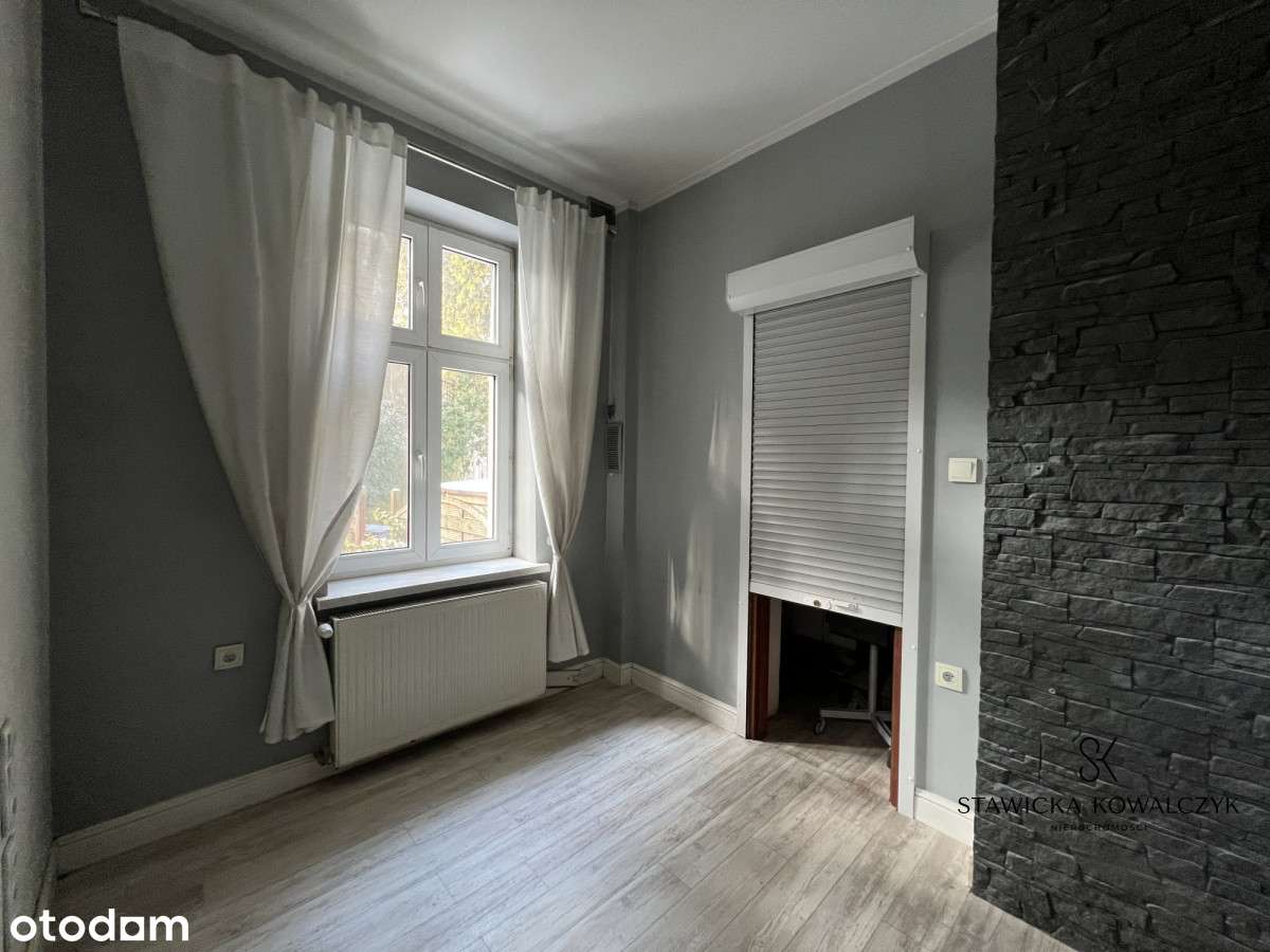 Przestronny lokal przy sądzie + garaż w cenie-10