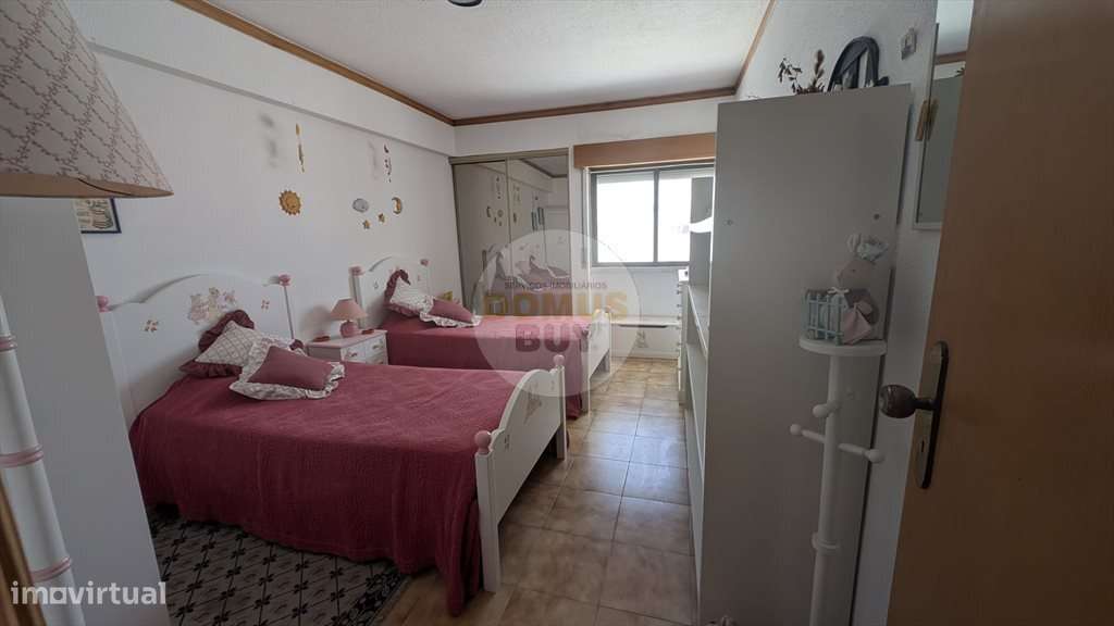T2 COM GARAGEM A 1KM DA PRAIA - COSTA DA CAPARICA-5