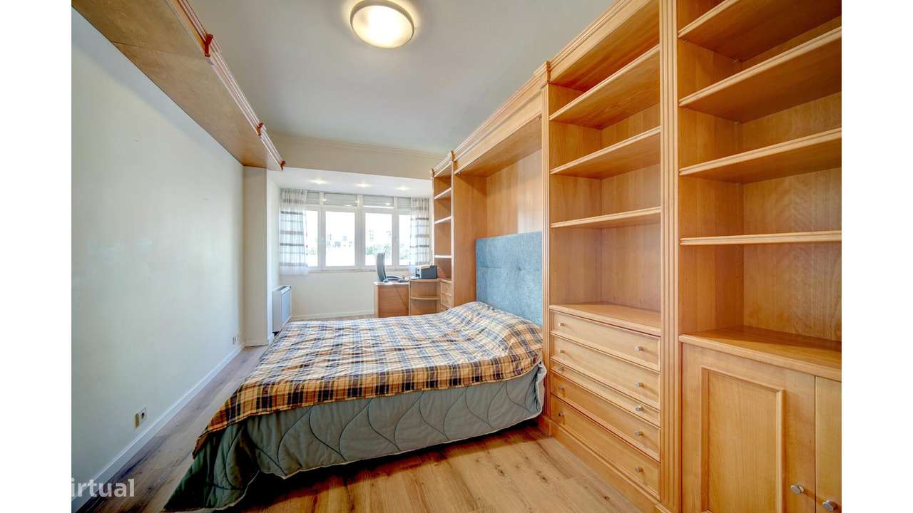 Apartamento T4 em Lisboa-15