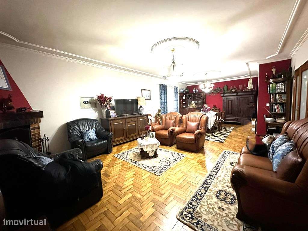 Moradia individual T5 - Grande imagem: 4/23