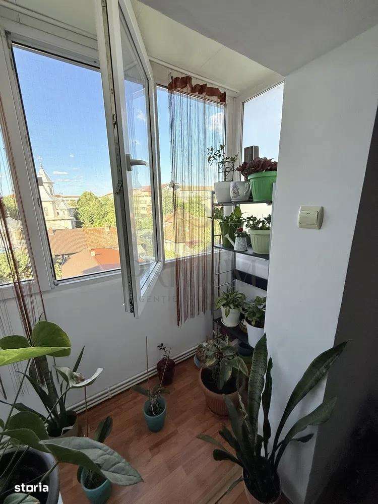 Lipovei- 2 camere, etaj intermediar, centrala, bloc anvelopat - Imagine principală: 4/6