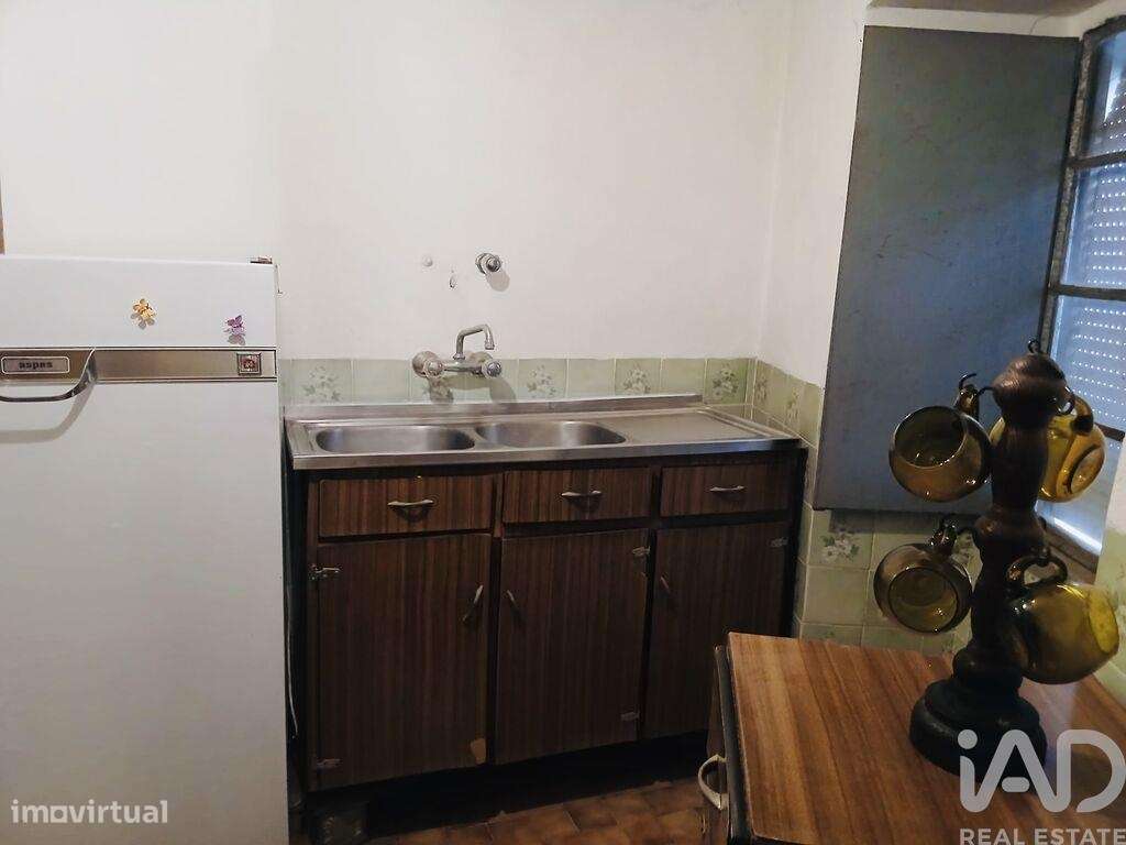 Moradia térrea T1 em Ninho do Açor e Sobral do Campo de 55 m2-10