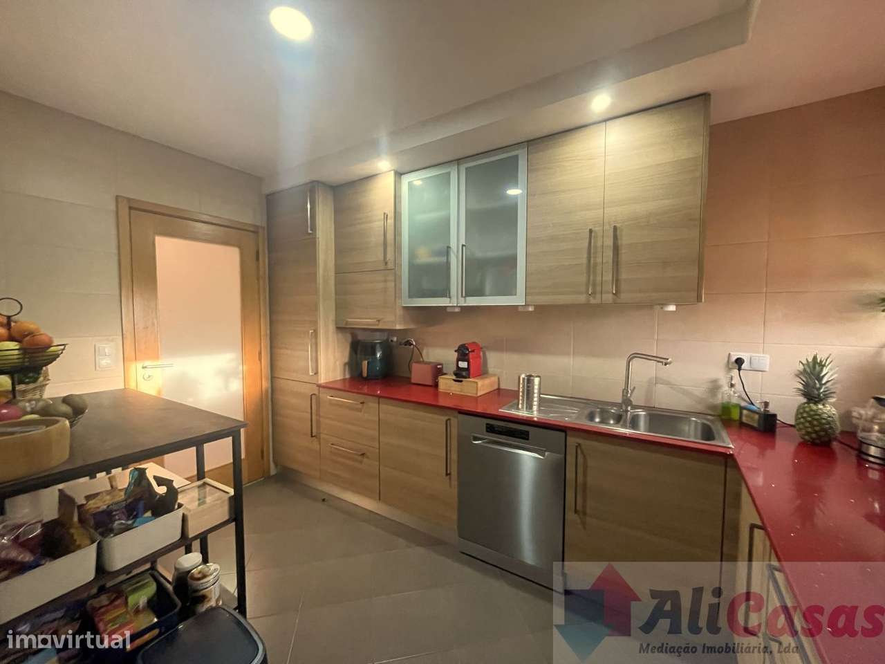 Excelente T3 Último Piso- Lugar de Garagem P/2 carros-7