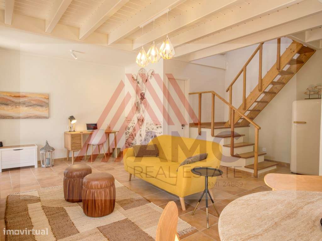 MORADIA COM 2 PISOS NO CORAÇÃO DA VILA MADALENA DO PICO-7