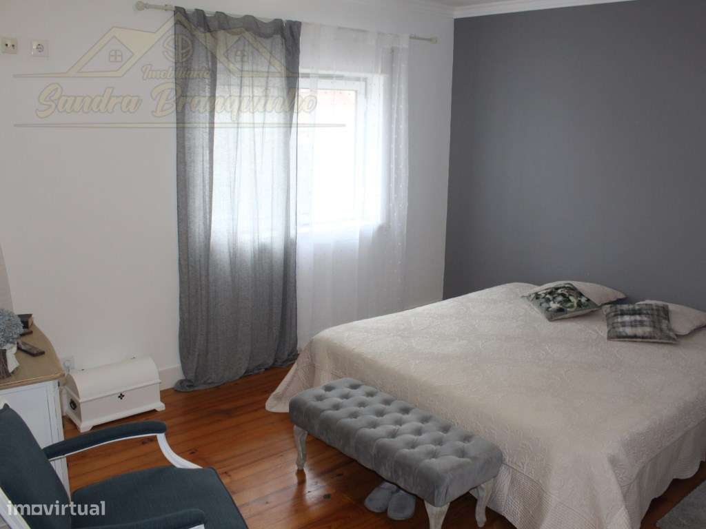 Apartamento T2 com garagem a 10min da praia-7