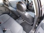 Opel Corsa 1.2 16V Comfort - 11