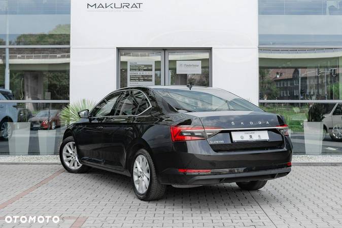 Skoda Superb - 5