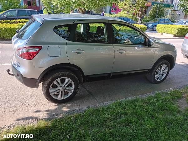 Nissan Qashqai 1.6 DCi 4 x 4 DPF acenta - 11