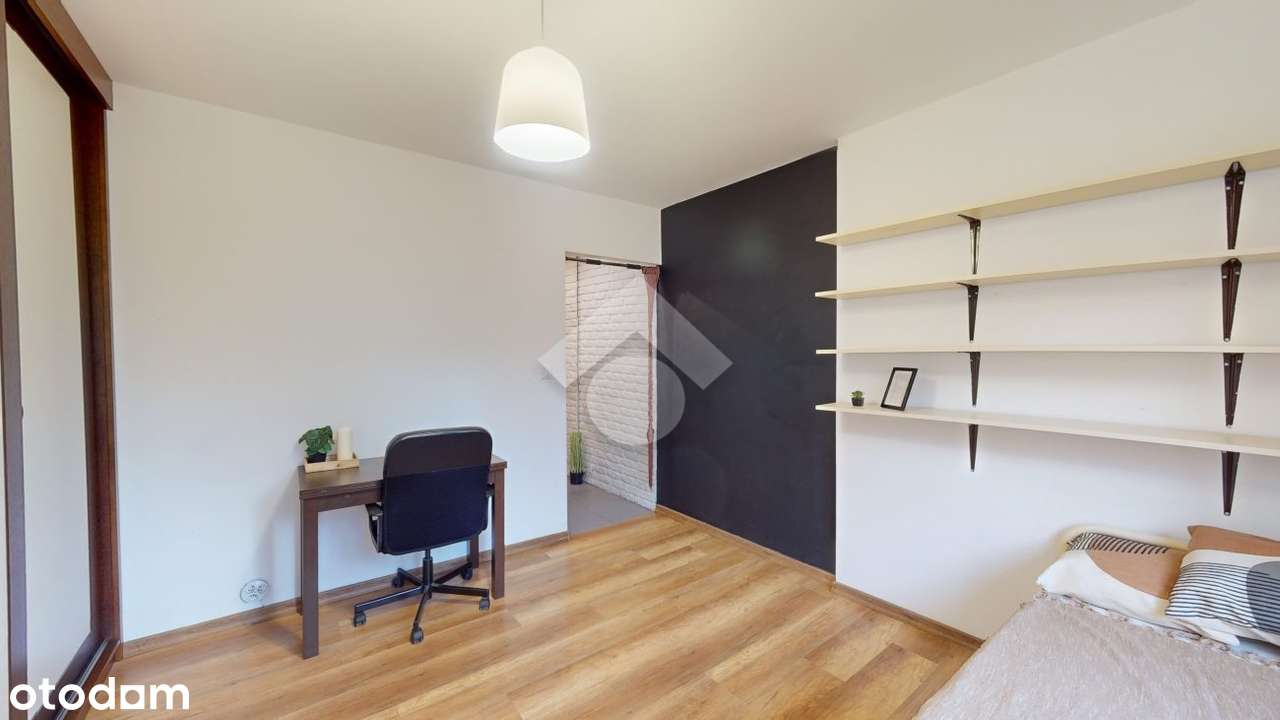 Kawalerka na 1-piętrze | blisko komunikacji miejskiej - Pełny obrazek: 4/9