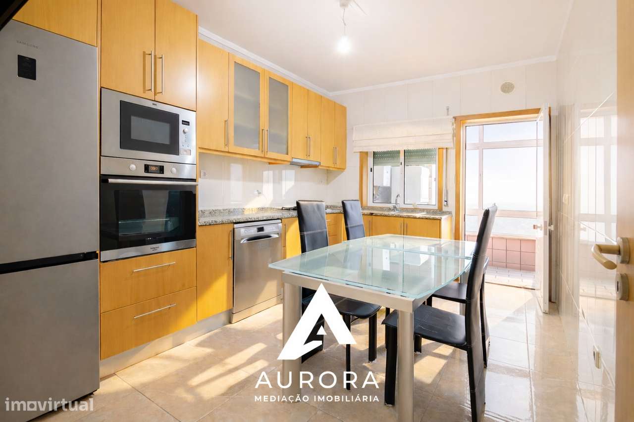 Apartamento T3 Venda em Oliveira de Azeméis, Santiago de Riba-Ul, Ul,-9